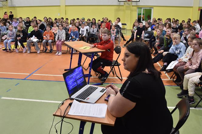 a16 internet2024.JPG