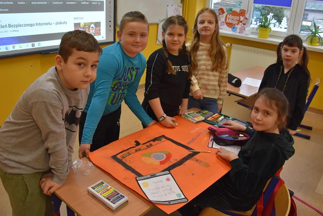 a23 internet2024.JPG