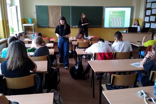 a matematyka hajman5 2023.jpg