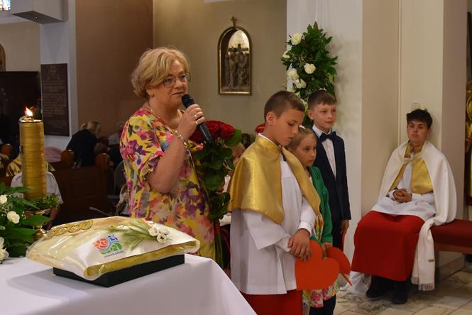 a poczet parafia8 2023.JPG