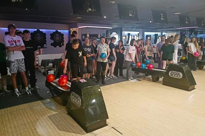 bowling2 2026a.jpg