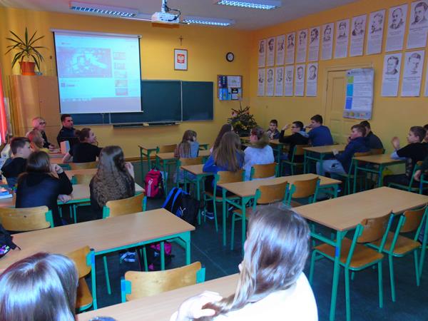 cyberprzemoc2 2018.JPG