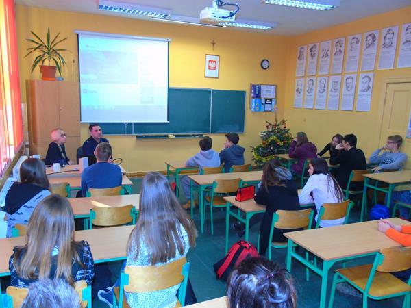 cyberprzemoc4 2018.JPG