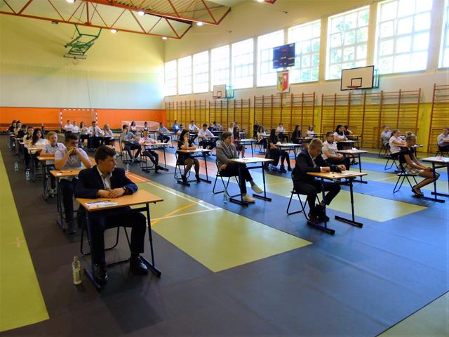 egzamin osmoklasisty15 2020.JPG