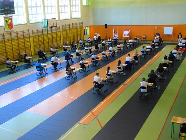 egzamin osmoklasisty17 2020.JPG