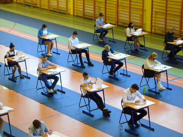 egzamin osmoklasisty23 2020.JPG