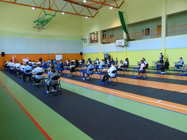egzamin osmoklasisty9 2020.JPG