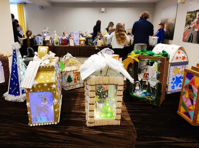 lampa roratnia9s 2021.jpg