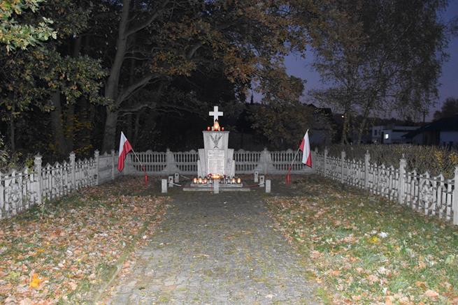 pamieta szkola 7 2021.JPG