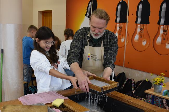 papiernicy19 2023.JPG