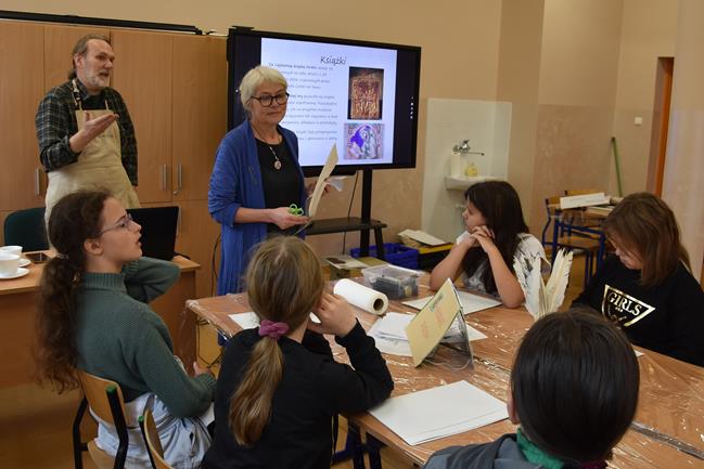 papiernicy5 2023.JPG