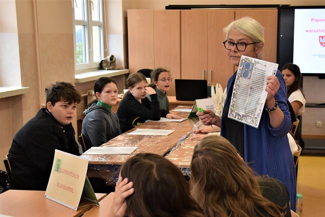 papiernicy6 2023.JPG