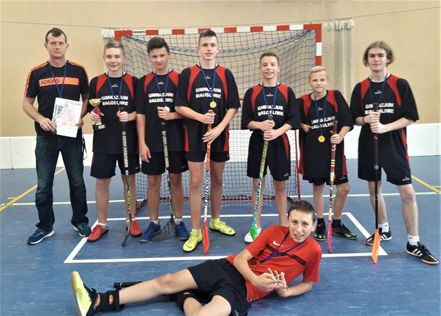 piosik unihokej3 2019.jpg