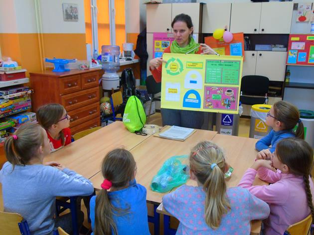 recykling warsztaty1 2019.JPG