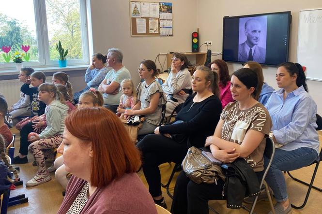 recytatorskiAA4 2025.jpg