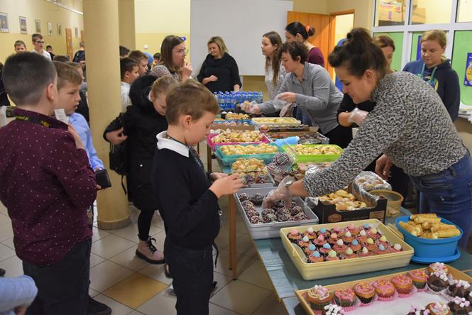 rogale szkolne2 2023.JPG
