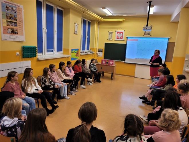 rozowa skrzyneczka3a 2022.jpg