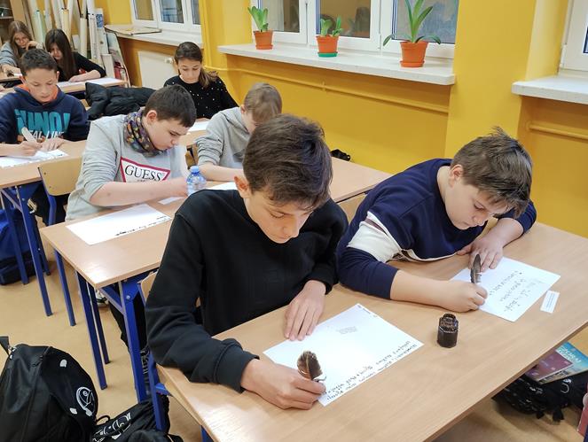 szymborska piora10 2023.jpg