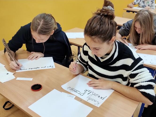 szymborska piora11 2023.jpg