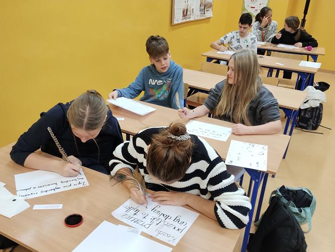 szymborska piora12 2023.jpg