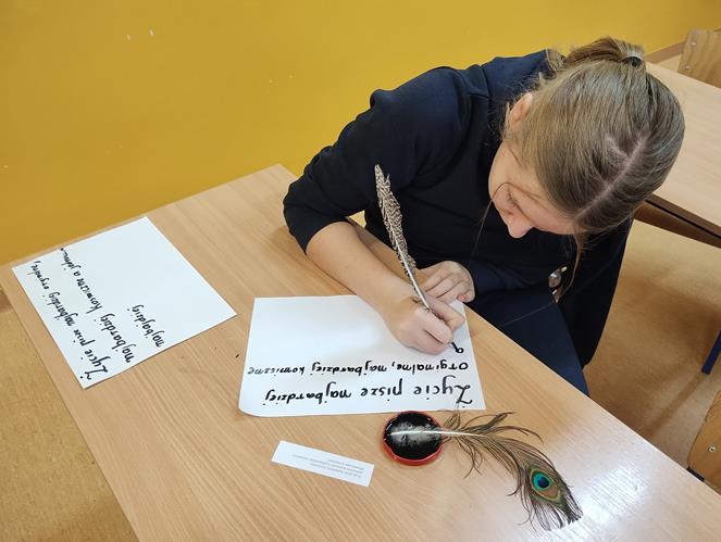 szymborska piora13 2023.jpg