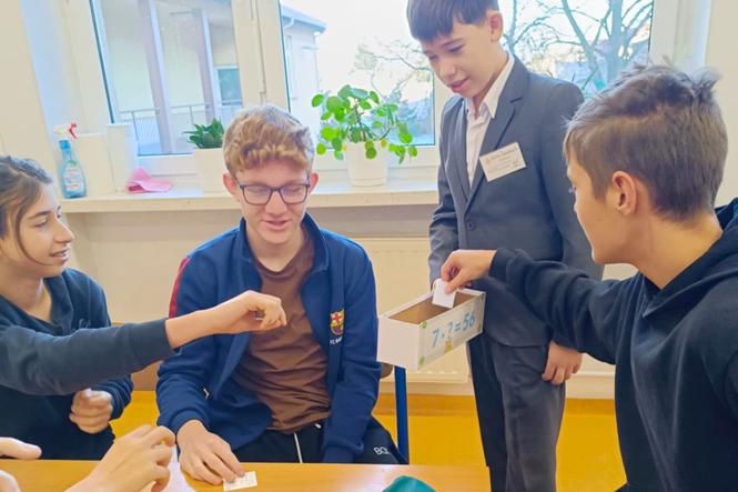 tabliczka 12 2025abc.jpg