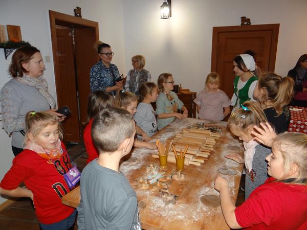 torunskie pierniki14 2018.JPG