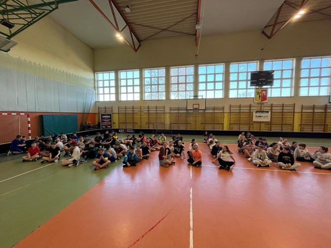 unihokej bank3 2025NBS.jpg