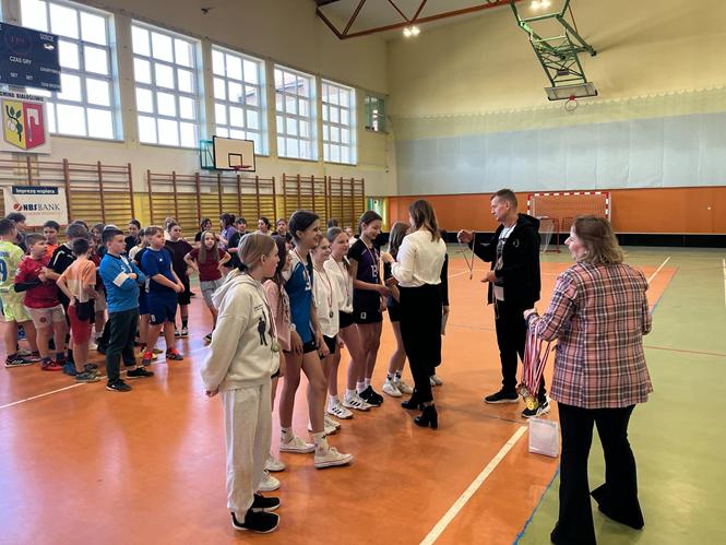 unihokej bank4 2025NBS.jpg