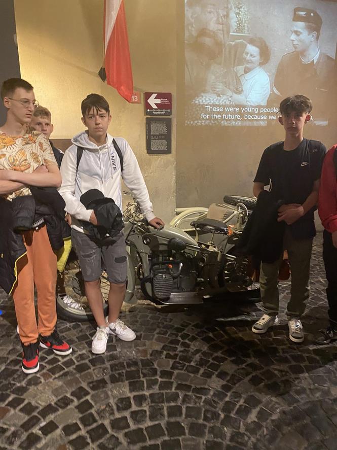 warszawa szturo16 2023.jpg