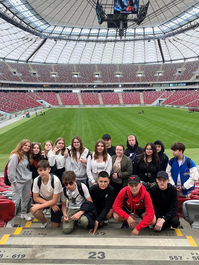 warszawa szturo2 2023.jpg