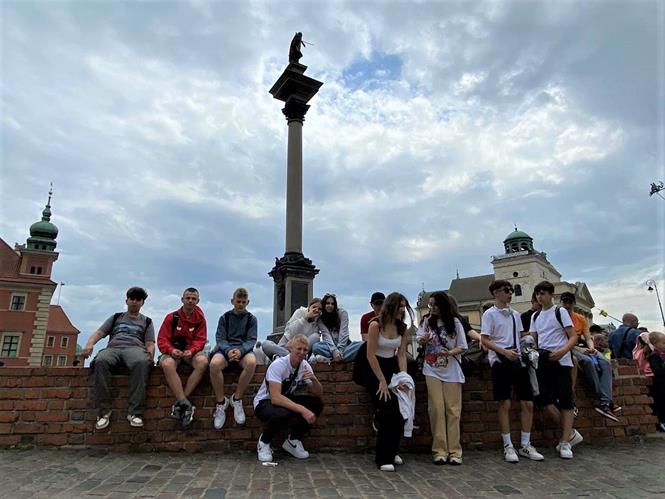 warszawa szturo8 2023.jpg