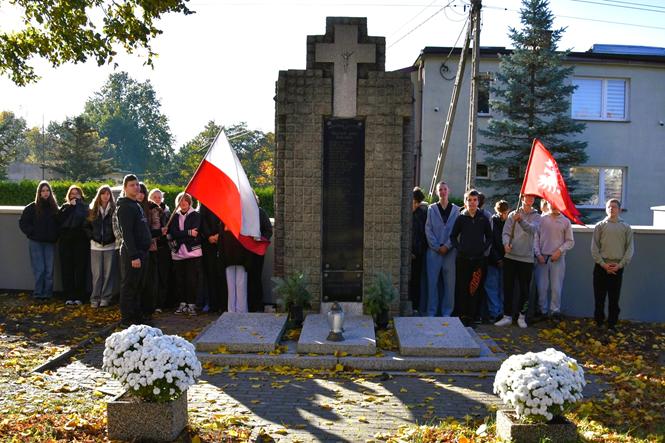 zapal znicz2 2025.JPG